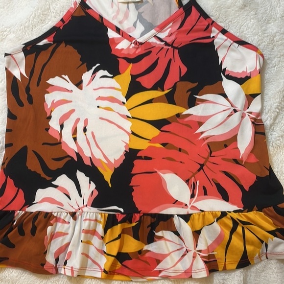 Free Kisses Tropical Tank‎ Top - Picture 2 of 5